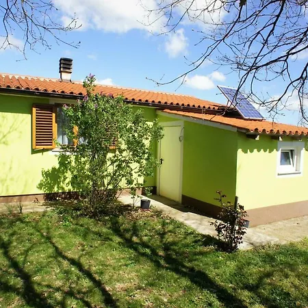Holiday Emina Holiday home *